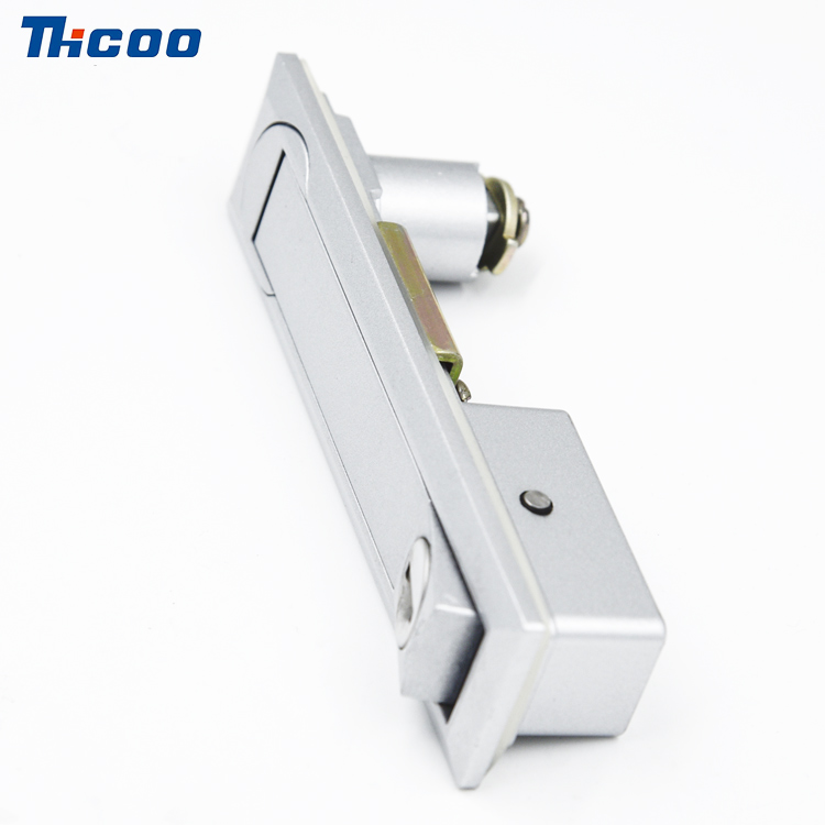 Rocker Lock-A7141'i Açmak İçin Basın