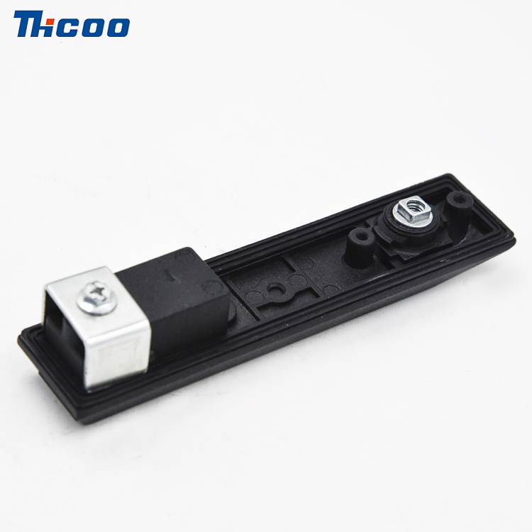 Rocker Lock-A7142'yi Açmak İçin Basın